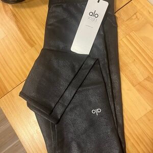 Alo black legging -size small